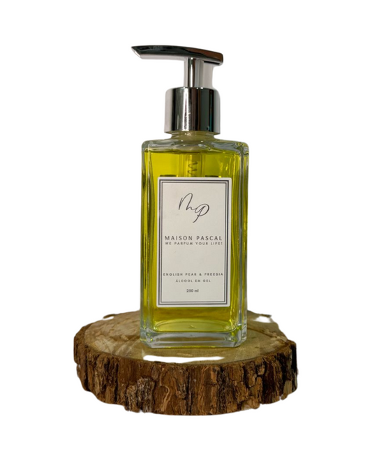 Álcool Gel - English Pear & Freesia