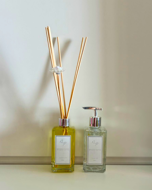 Kit Bomba Aromática - Aromatizador e Alcool Gel 250ml